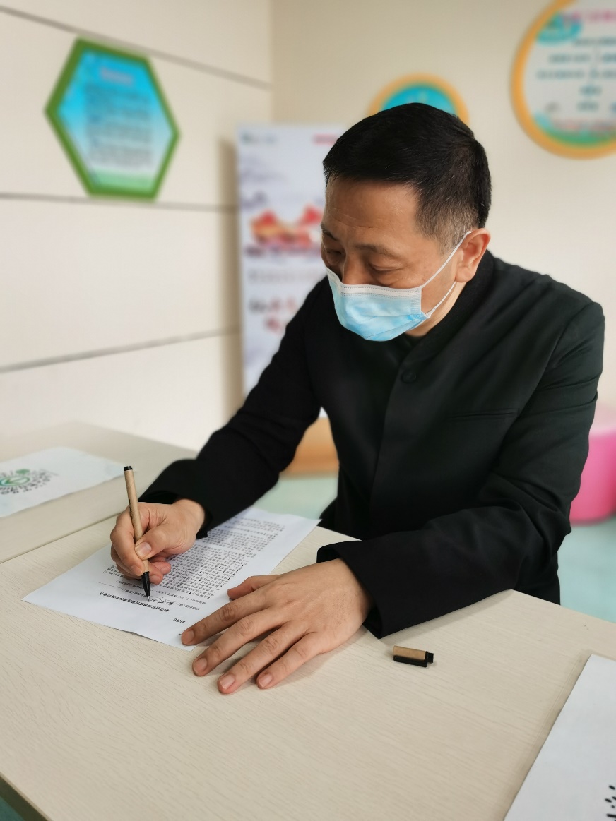 全季CEO帶頭接種疫苗鼓勵一線員工：“是個(gè)人選擇，更是行業(yè)責(zé)任”插圖